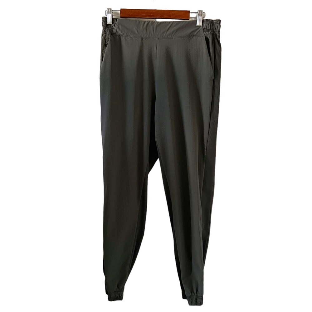 Athleta Textured Brooklyn Jogger In Military Olive Green Size 10